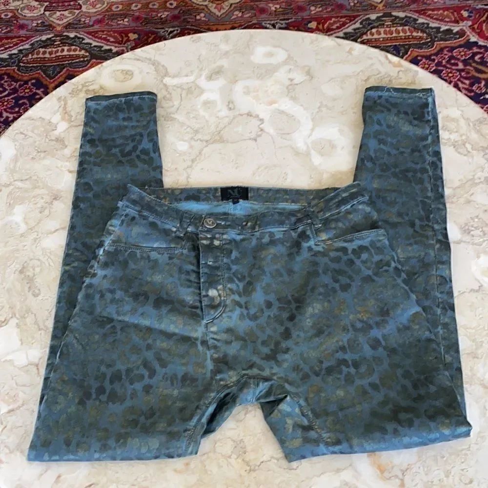 NÜ Denmark Offside Zip Metallic Leopard Print Jean - Picture 10 of 14